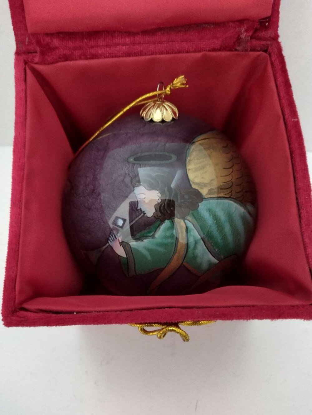 Vintage Li Bien Christmas Ornament 1992